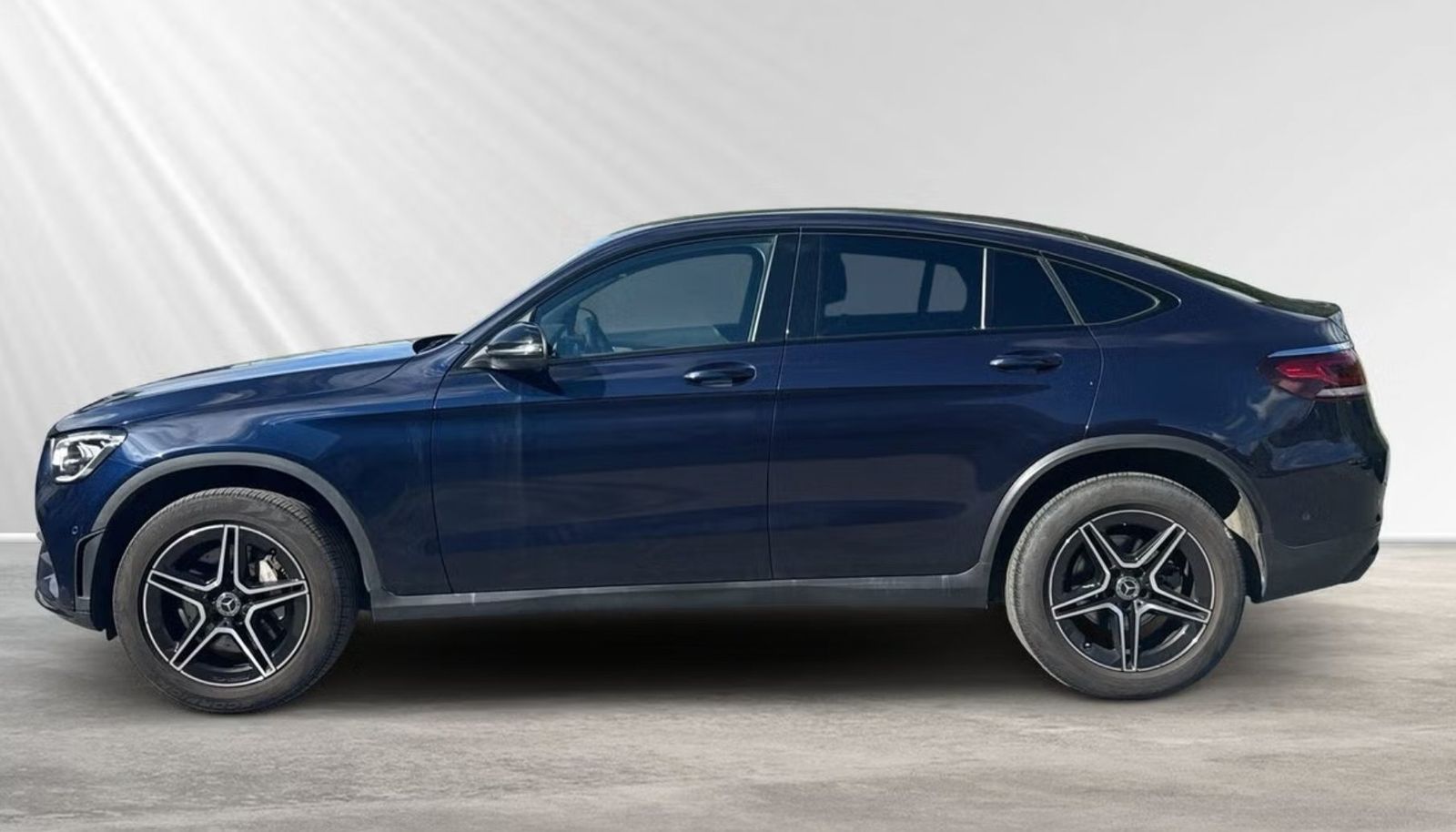 Mercedes-Benz GLC 300 e 4Matic COUPE AMG-LINE