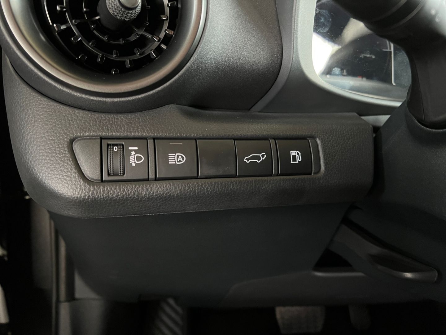 Toyota C-HR 1.8 Hybrid Team D *LED*ACC*CAM*CarPlay*SHZ*