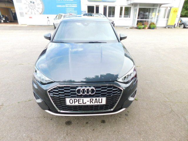 Audi A3 30 TFSI Sportback S tronic advanced