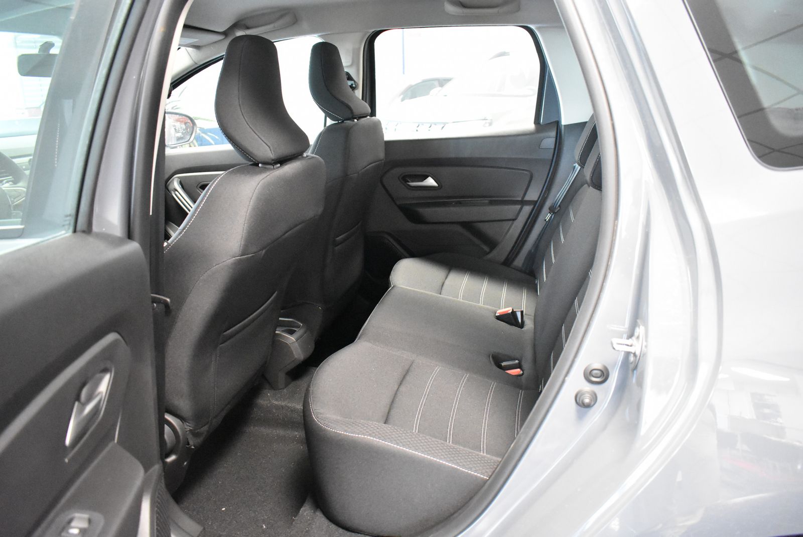 Dacia Duster Expression 4WD - Samsaru's Car Outlet