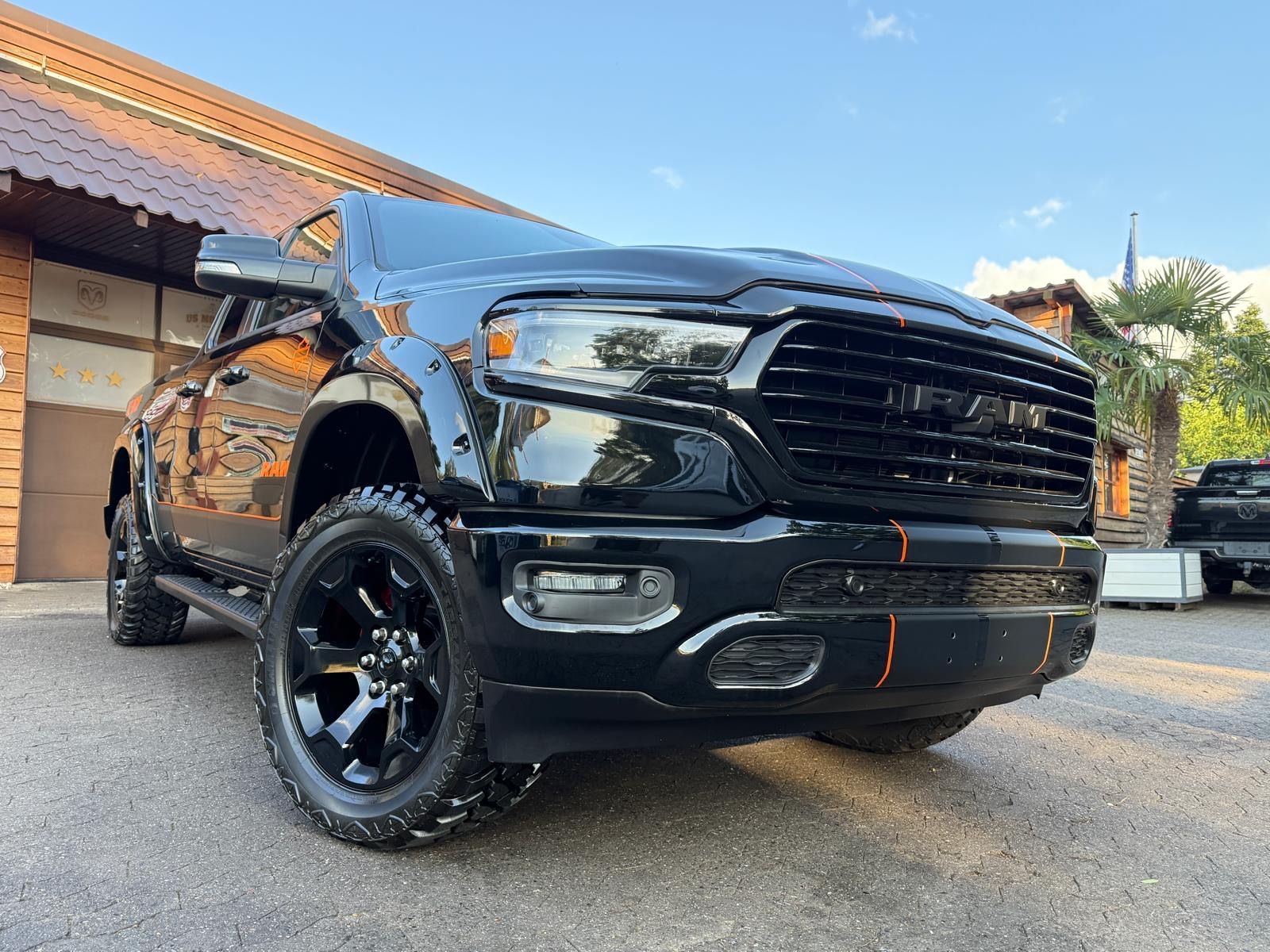 Dodge LIMITED*HARLEY*LPG*OFFROAD*NAVI*AHK*4X4*LIFT*PDC