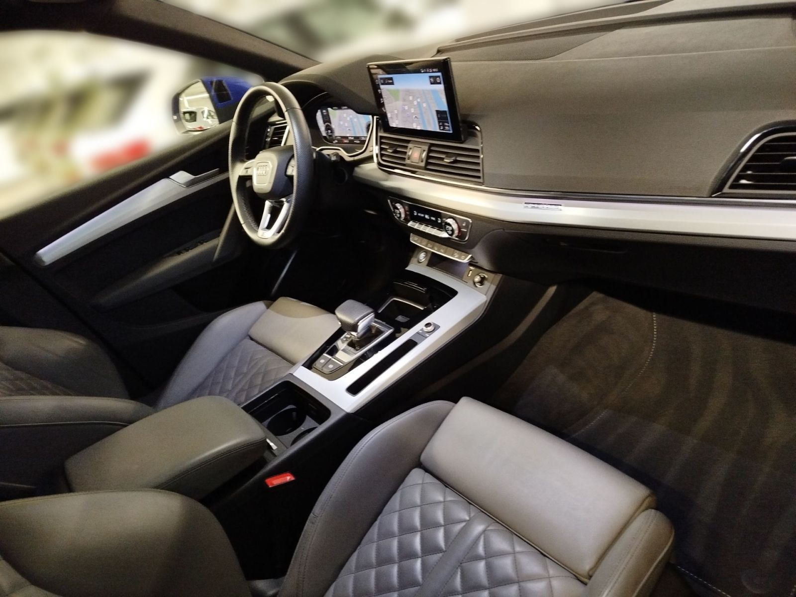Audi Q5 55 TFSI e quattro S tronic S line LED Luft AH