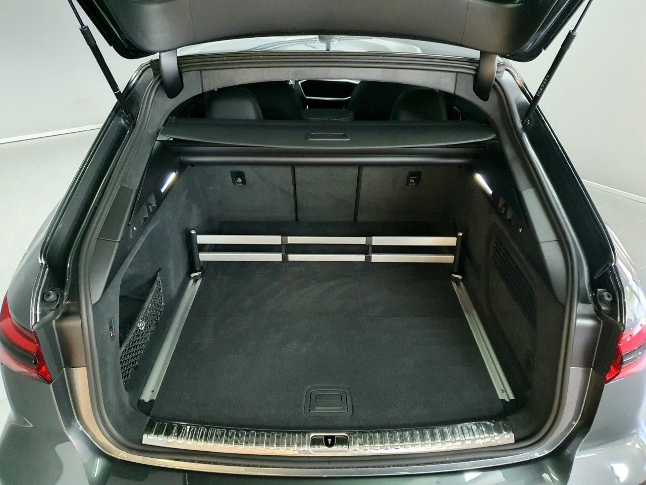 Audi RS6 Avant performance Keramik/Standhz/Pano/ACC