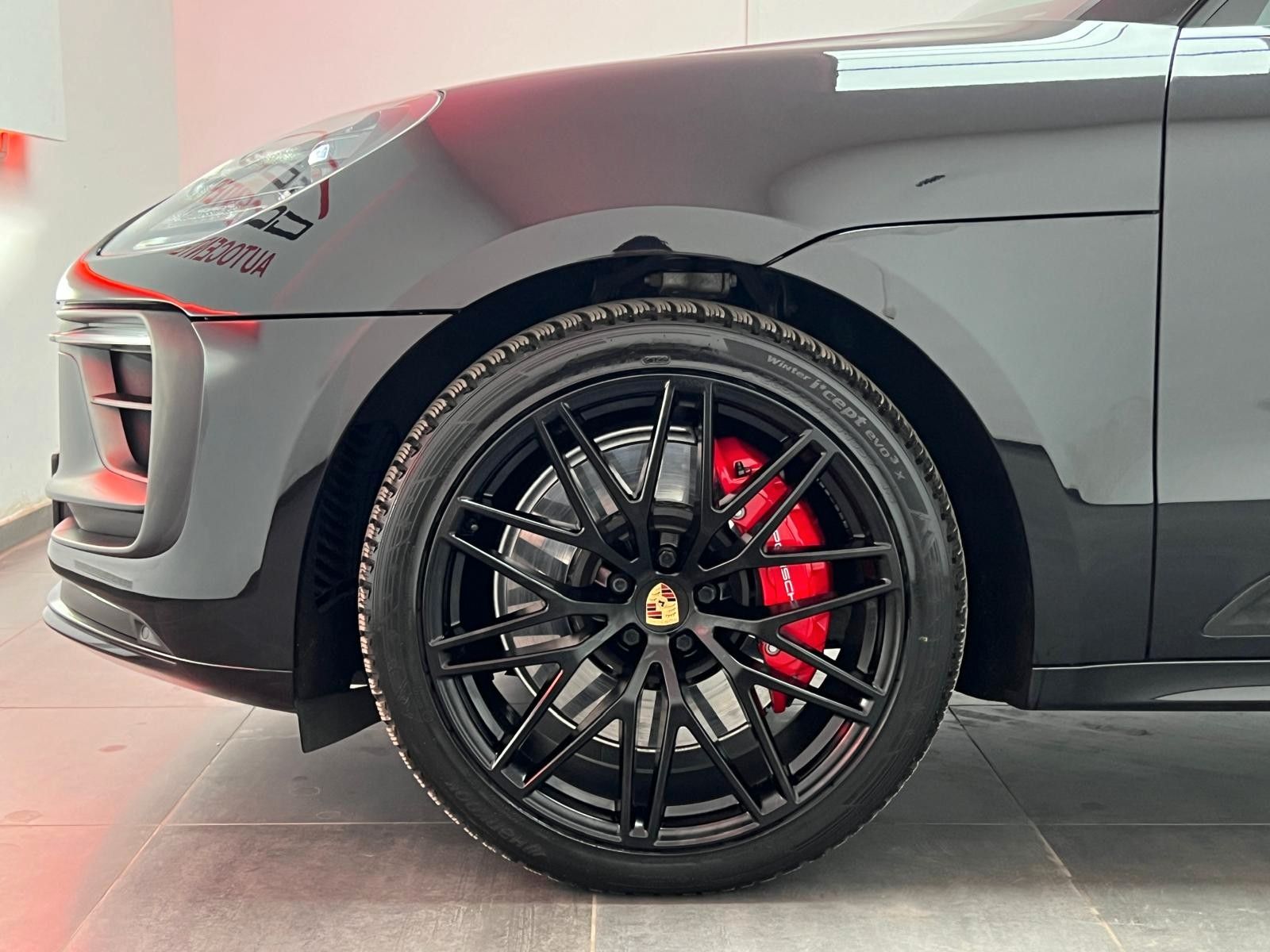 Porsche Macan GTS - Samsaru's Car Outlet