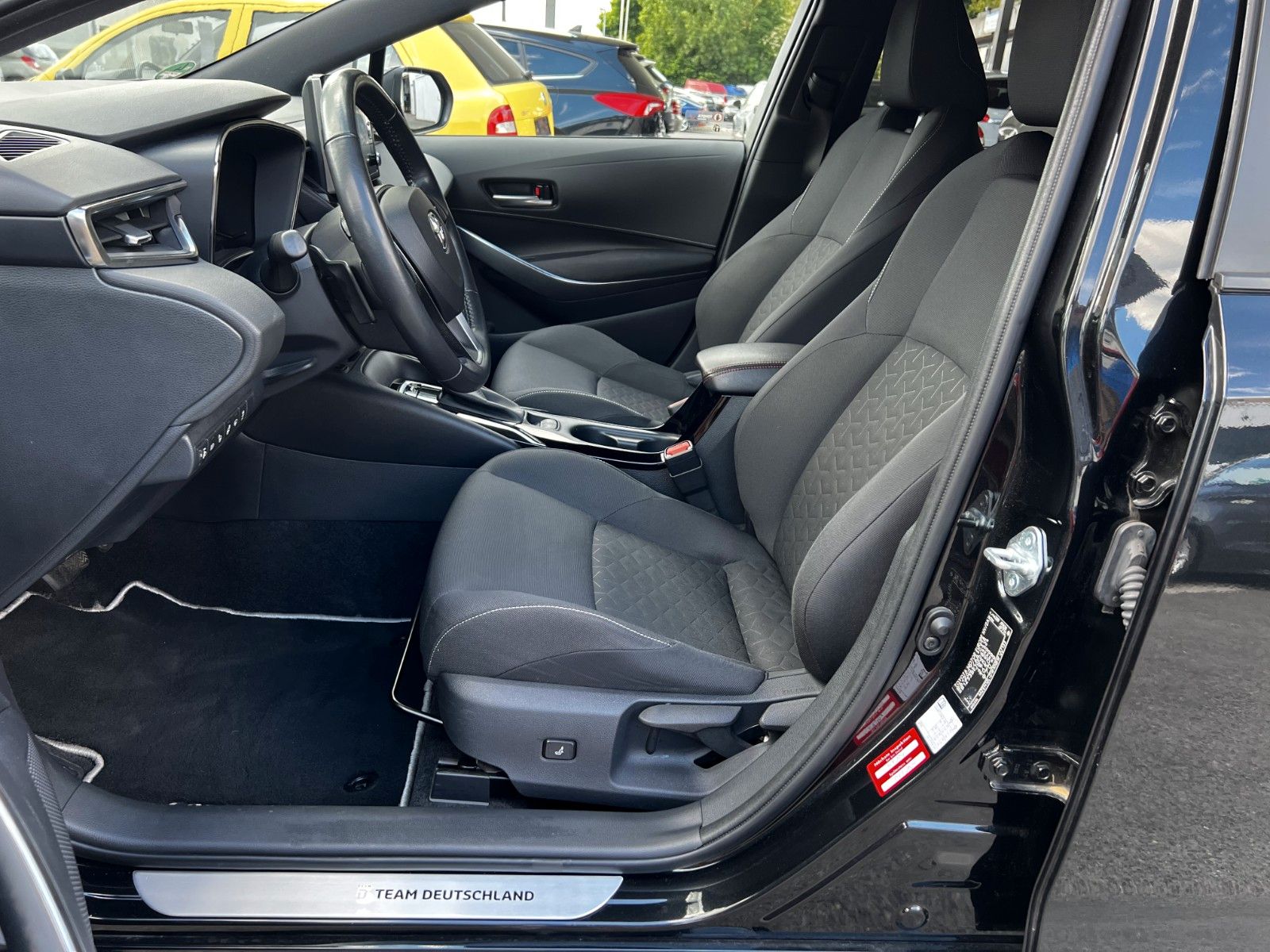 Toyota Corolla Touring Sports Hybrid Team D - Samsaru's Car Outlet