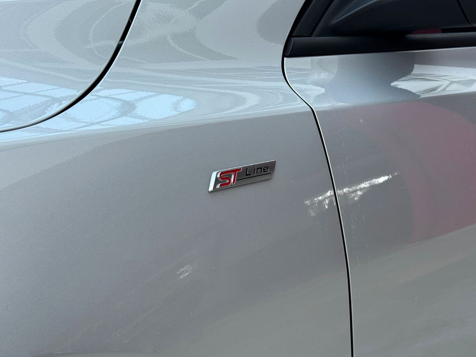 Ford Focus Turnier ST-Line X Automatik+Kamera+HUD