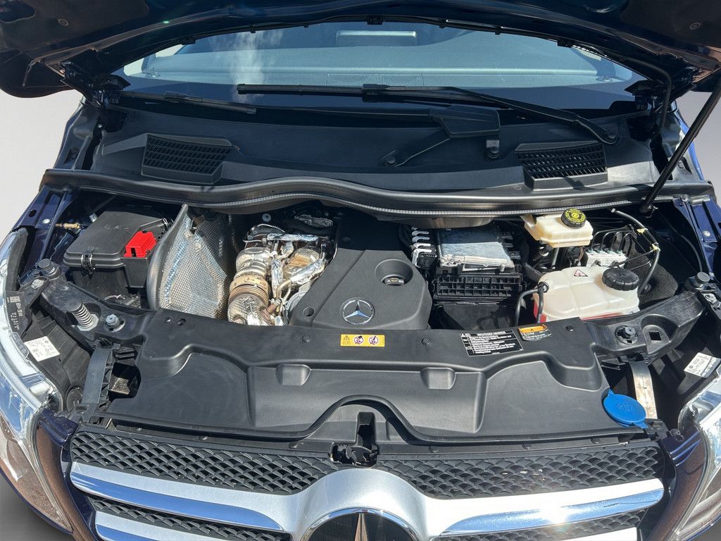 Mercedes-Benz V 250d AVANTGARDE EDITION - Samsaru's Car Outlet