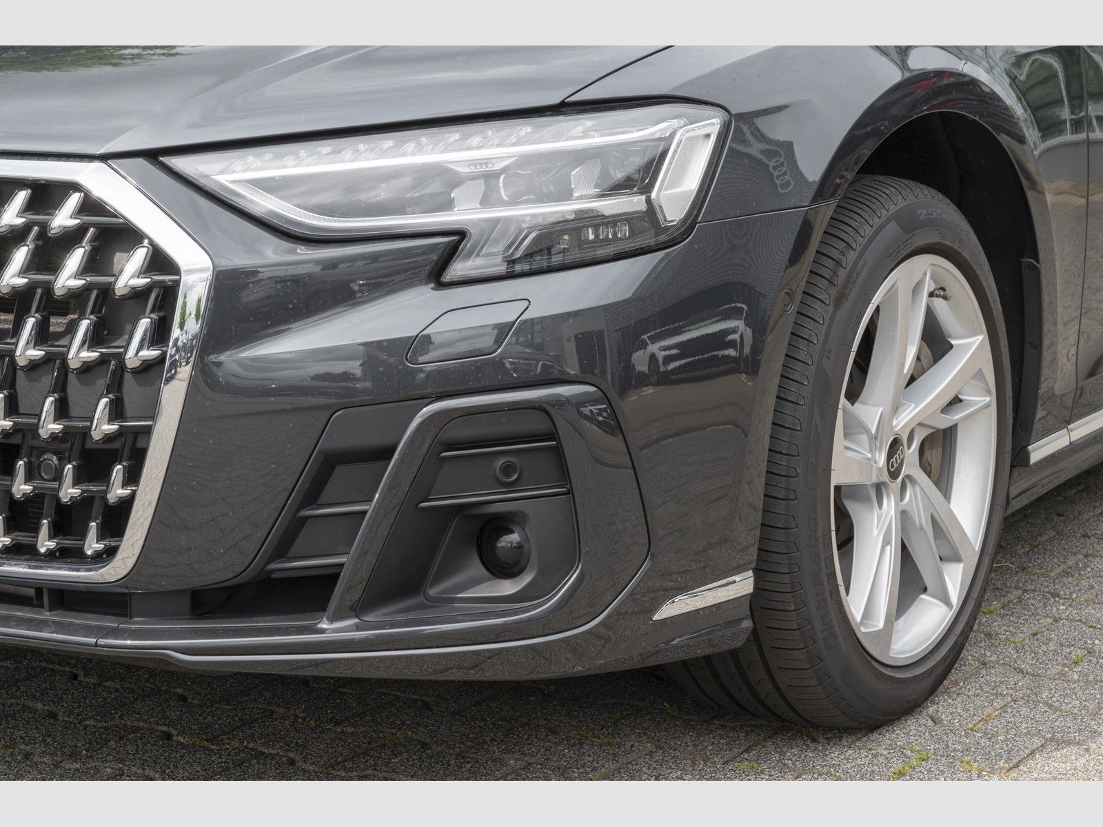 Audi A8 L 60TFSIe - Samsaru's Car Outlet