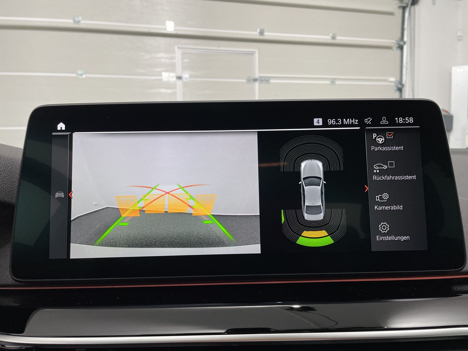 BMW 540d xDrive Laser/AHK/SHZ/HUD/DAB