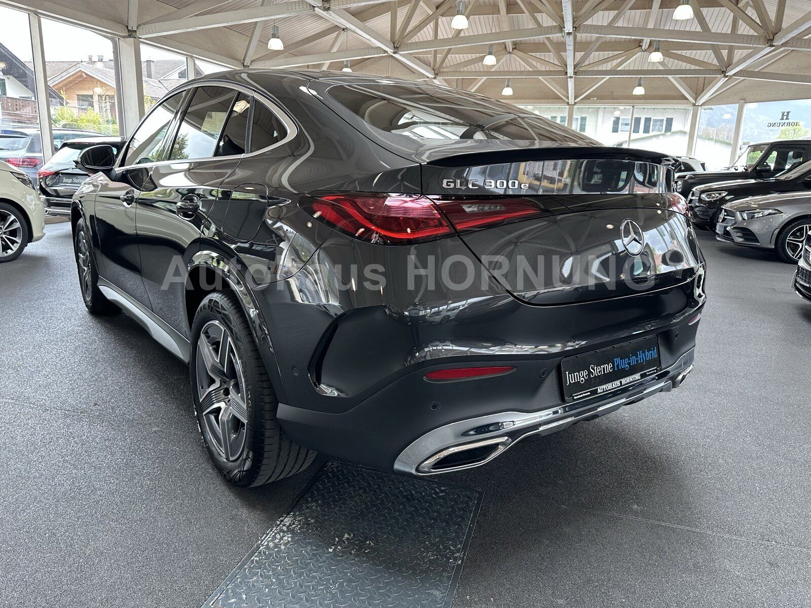 Mercedes-Benz GLC 300e 4M Coupé AMG - Samsaru's Car Outlet