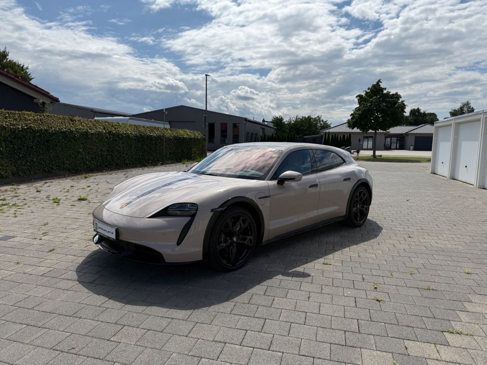 Porsche Taycan Cross Turismo Turbo S Exclusiv Manufaktur