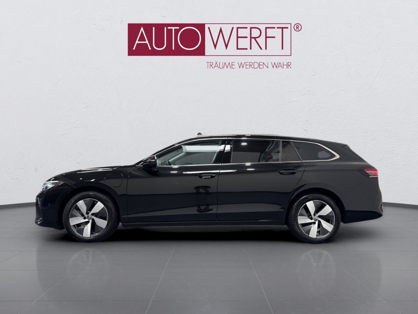 Volkswagen Passat Variant 1.5 eTSI eHybrid ELEGANCE MATRIX