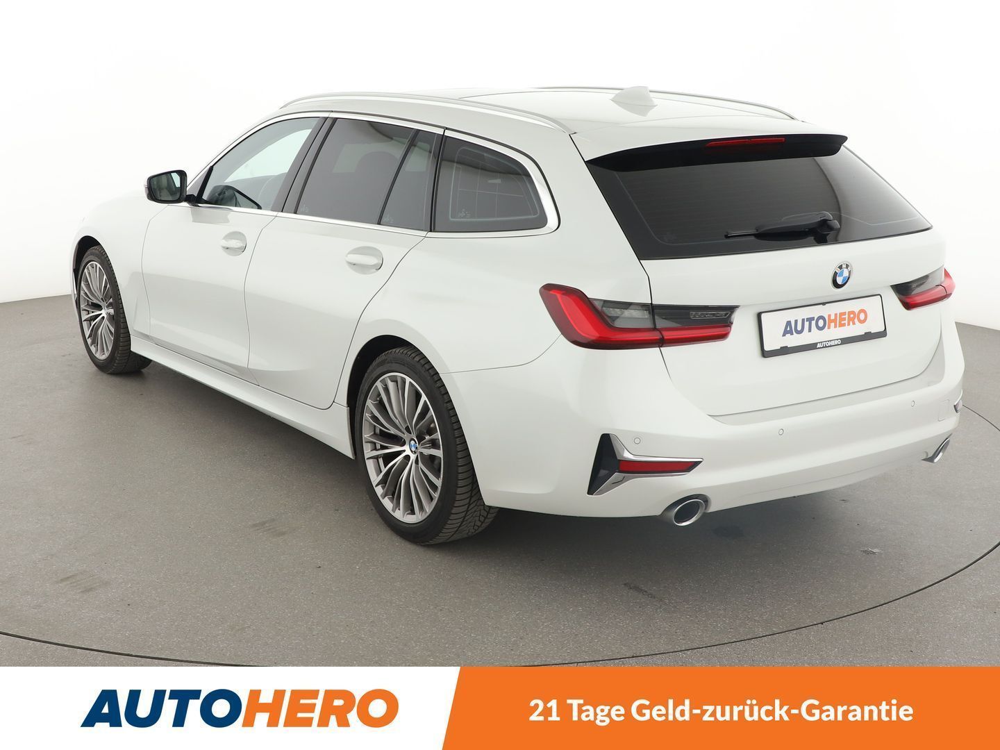BMW 330d Luxury Line - Samsaru's Car Outlet
