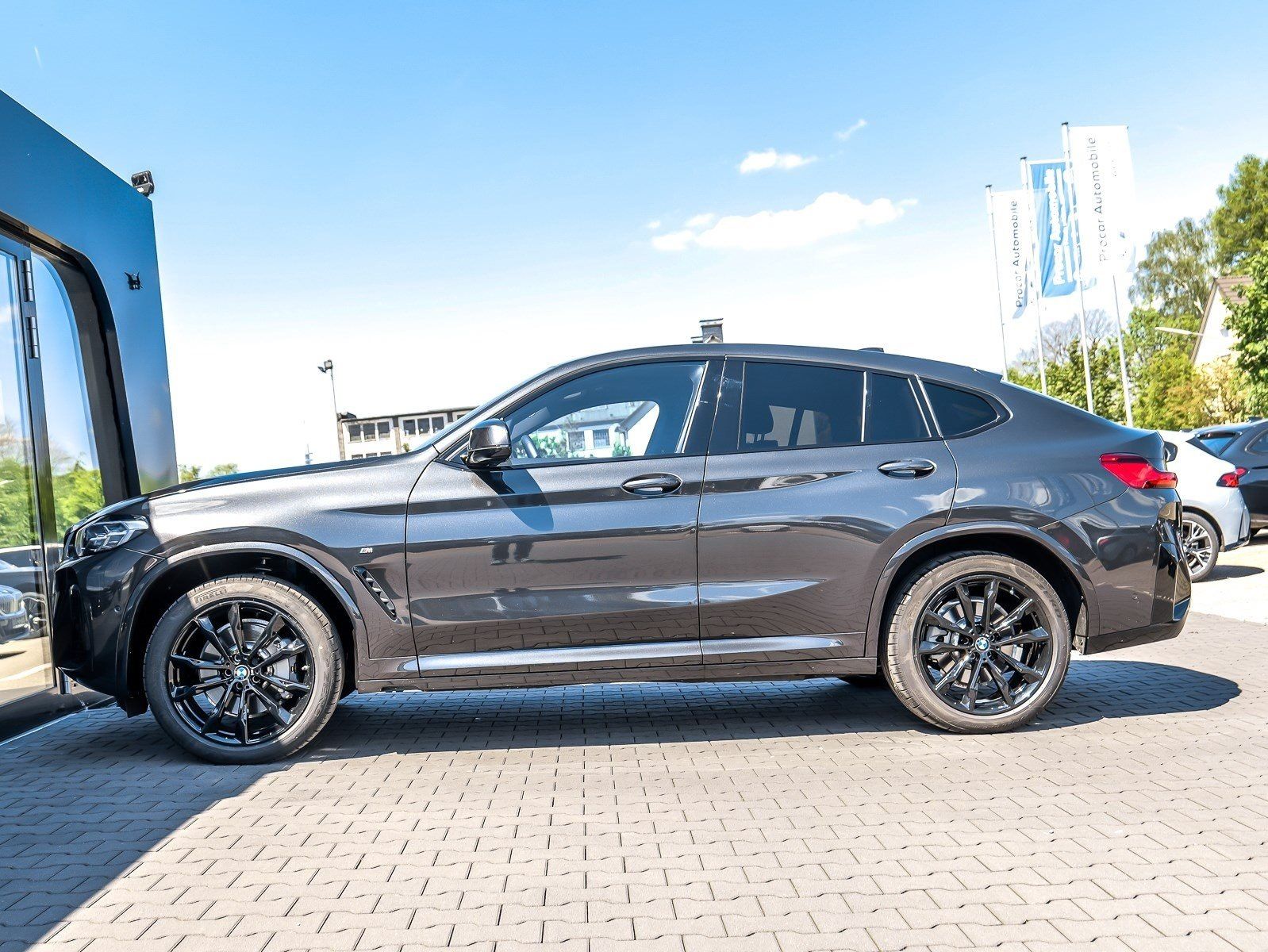 BMW X4 xDrive30d M Sport PANO ACC AHK RFK NAVI LED