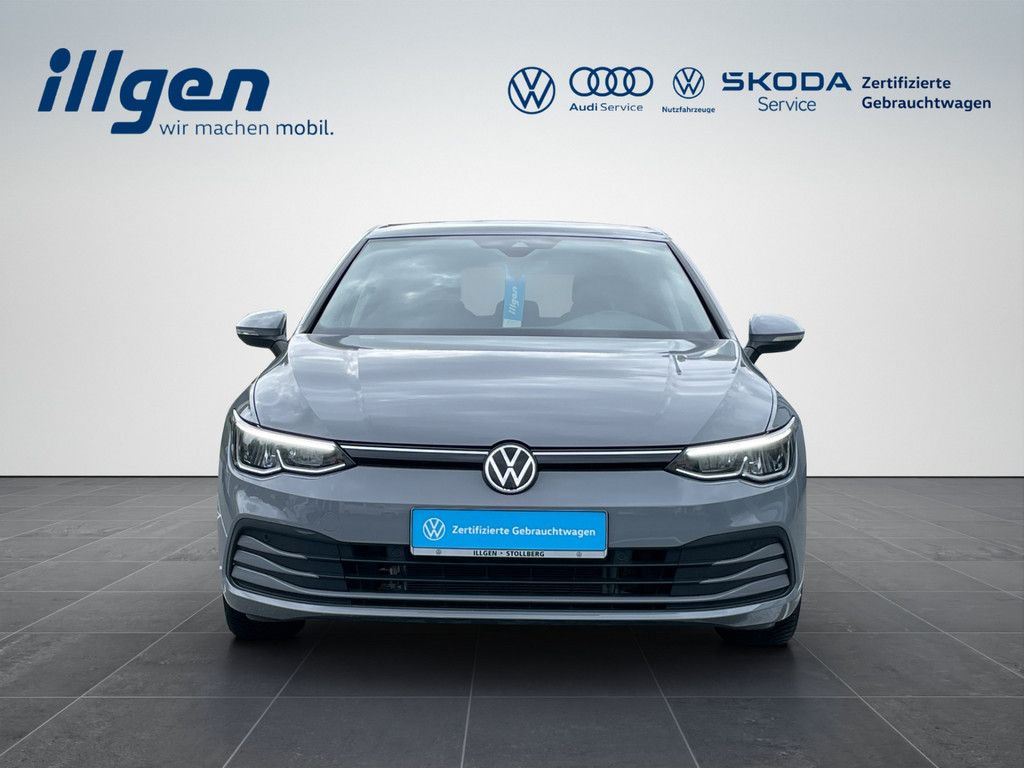 Volkswagen Golf VIII 1.5 TSI Life - Samsaru's Car Outlet