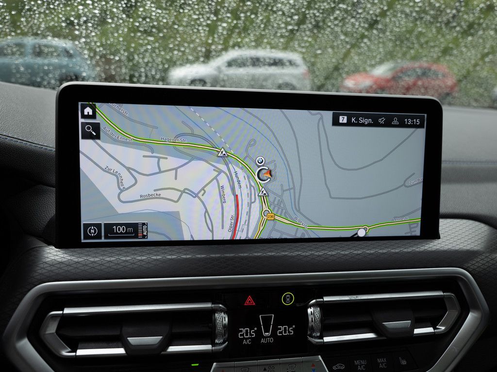 BMW X4 xDrive 30d M-Sport FACEL. PANO AHK HUD LASER
