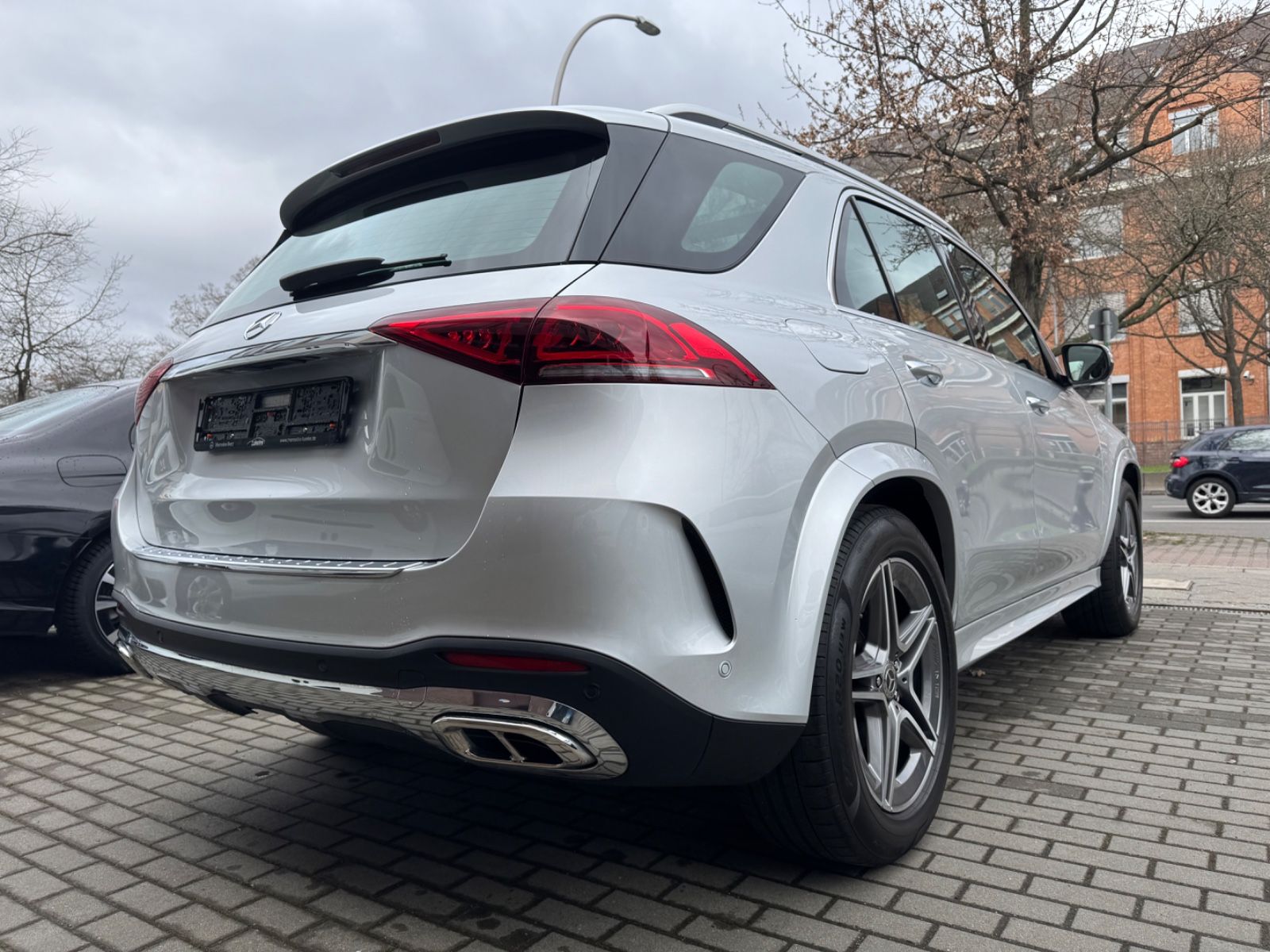Mercedes-Benz GLE 450 AMG 4Matic-HeadUp-Pano-Leder-Luft