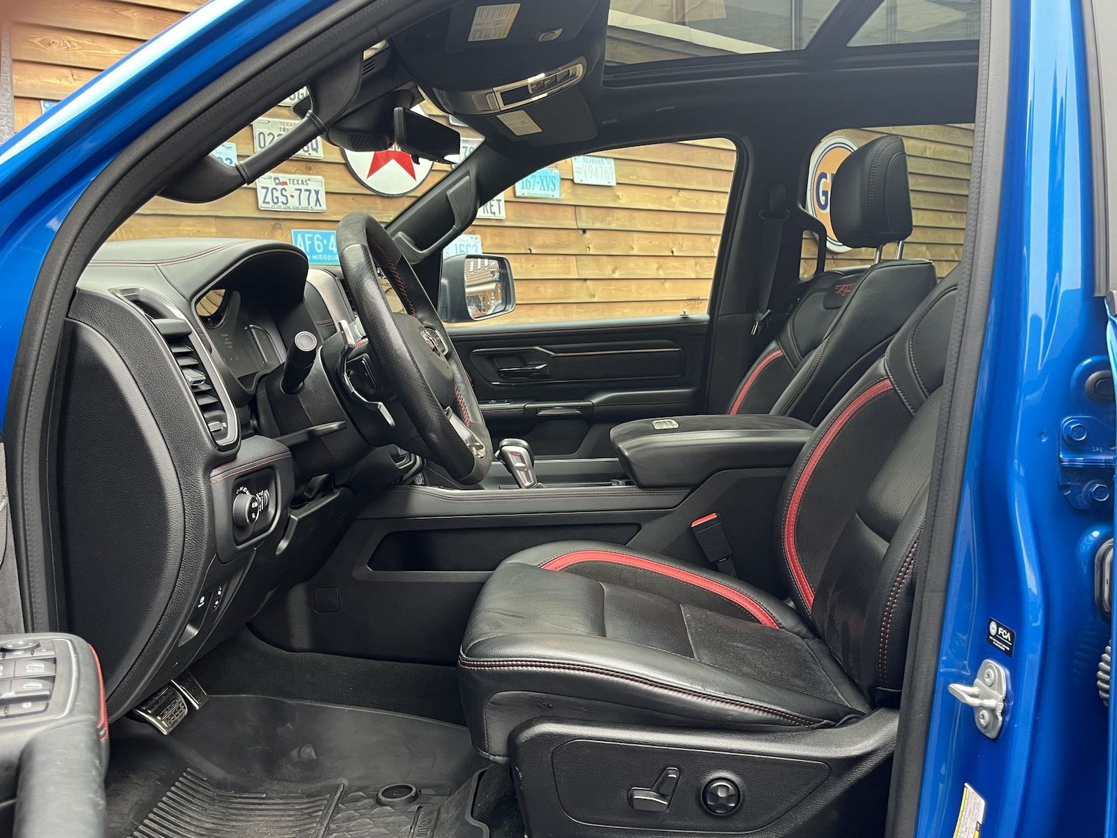Dodge RAM 1500 TRX 6.2 H&K ACC 360° LVL2 Head-UP Pano