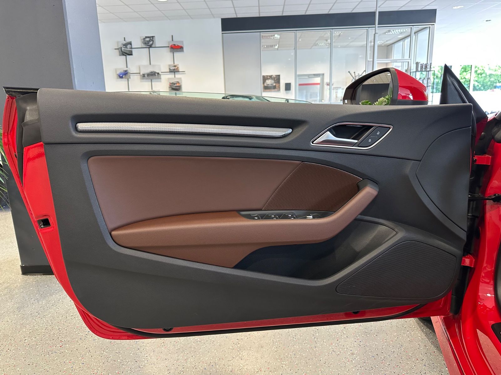 Audi A3 Cabriolet 35 TFSI S-line Competition - Samsaru's Car Outlet
