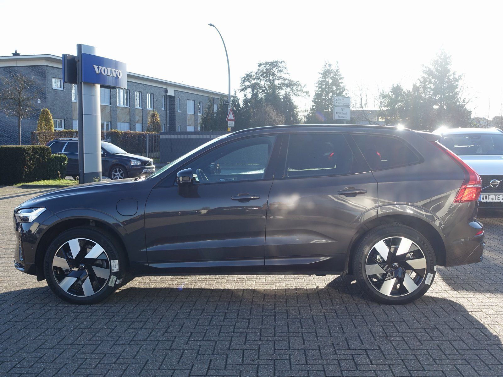 Volvo XC60 Plus T6 AWD Plug-in Hybrid/360°Cam/AHK/BLIS