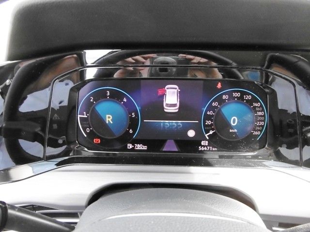 Volkswagen Golf VIII Variant 2.0 TDI Style - Samsaru's Car Outlet
