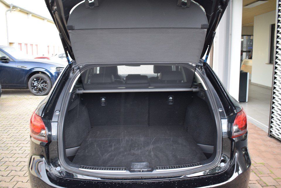Mazda 6 2.0 165PS 6AG Exclusive-Line Leder BOSE® Matri