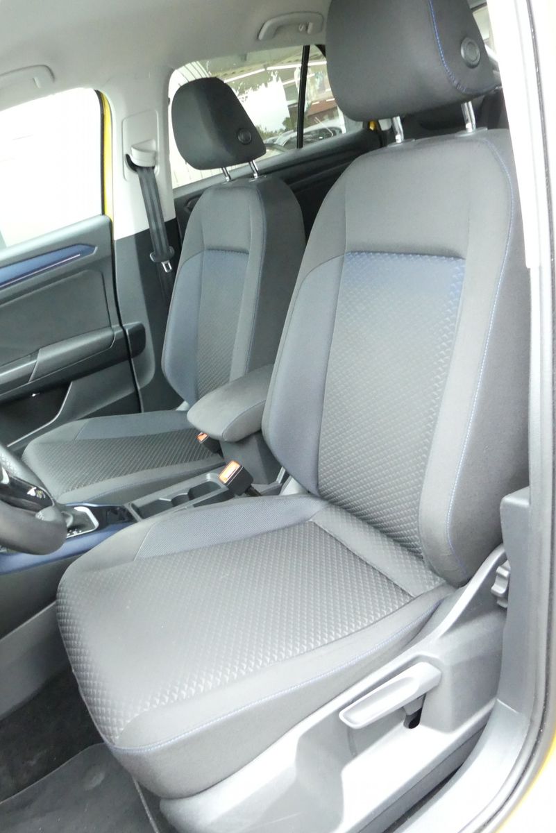 Volkswagen T-Roc United 1.5TSI - Samsaru's Car Outlet