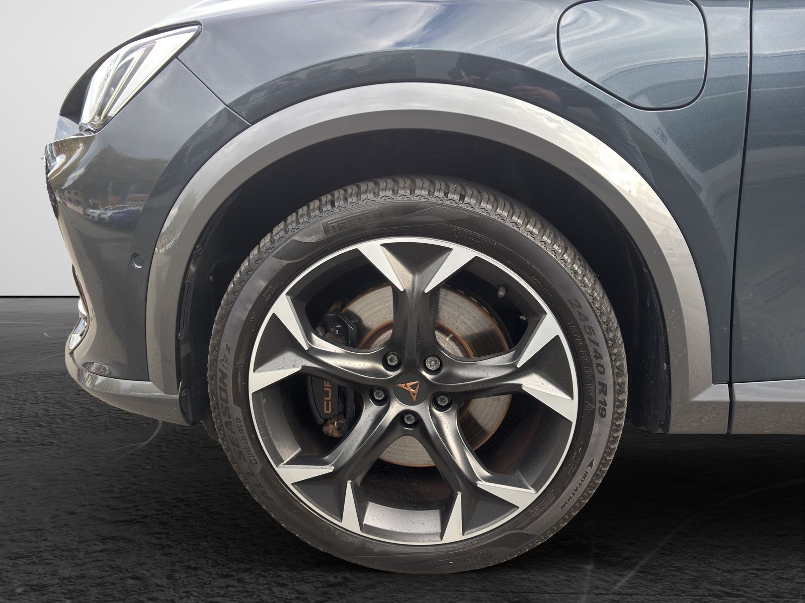 Cupra Formentor VZ 1.4 TSI DSG eHybrid Leder Pano AHK