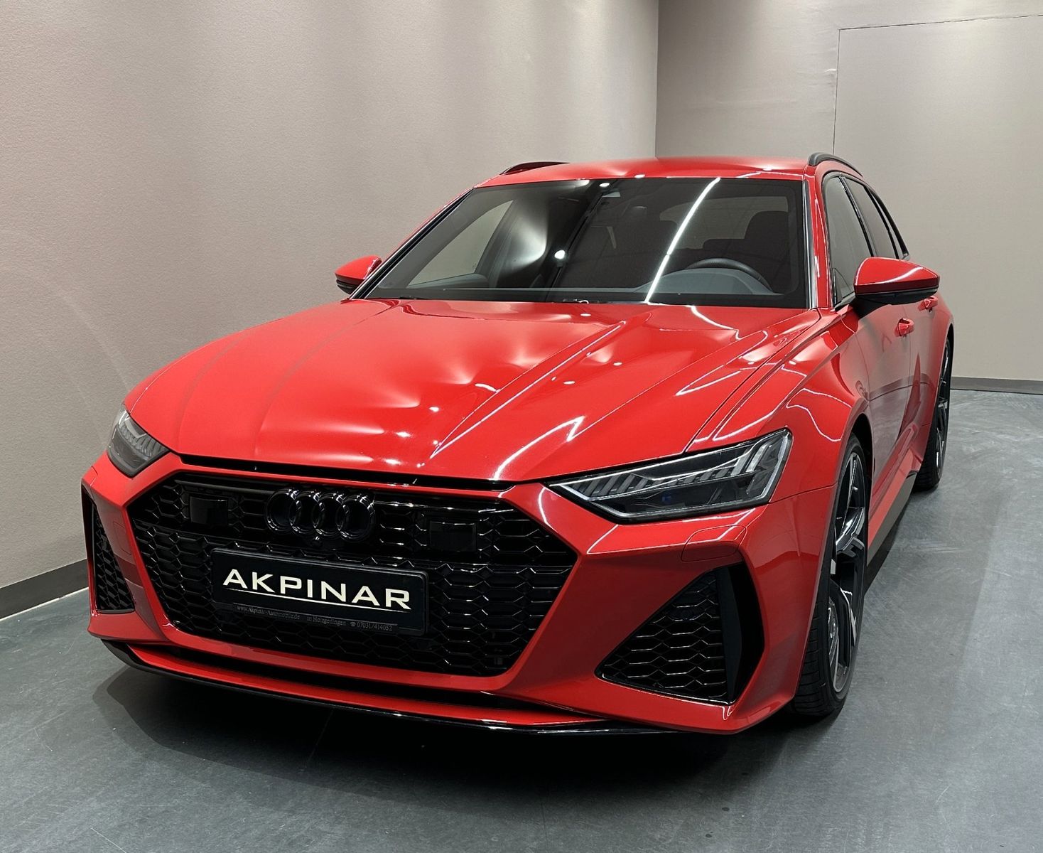 Audi RS6 Avant 4.0 TFSI quattro *1. HAND*B&O*KERAMIK*