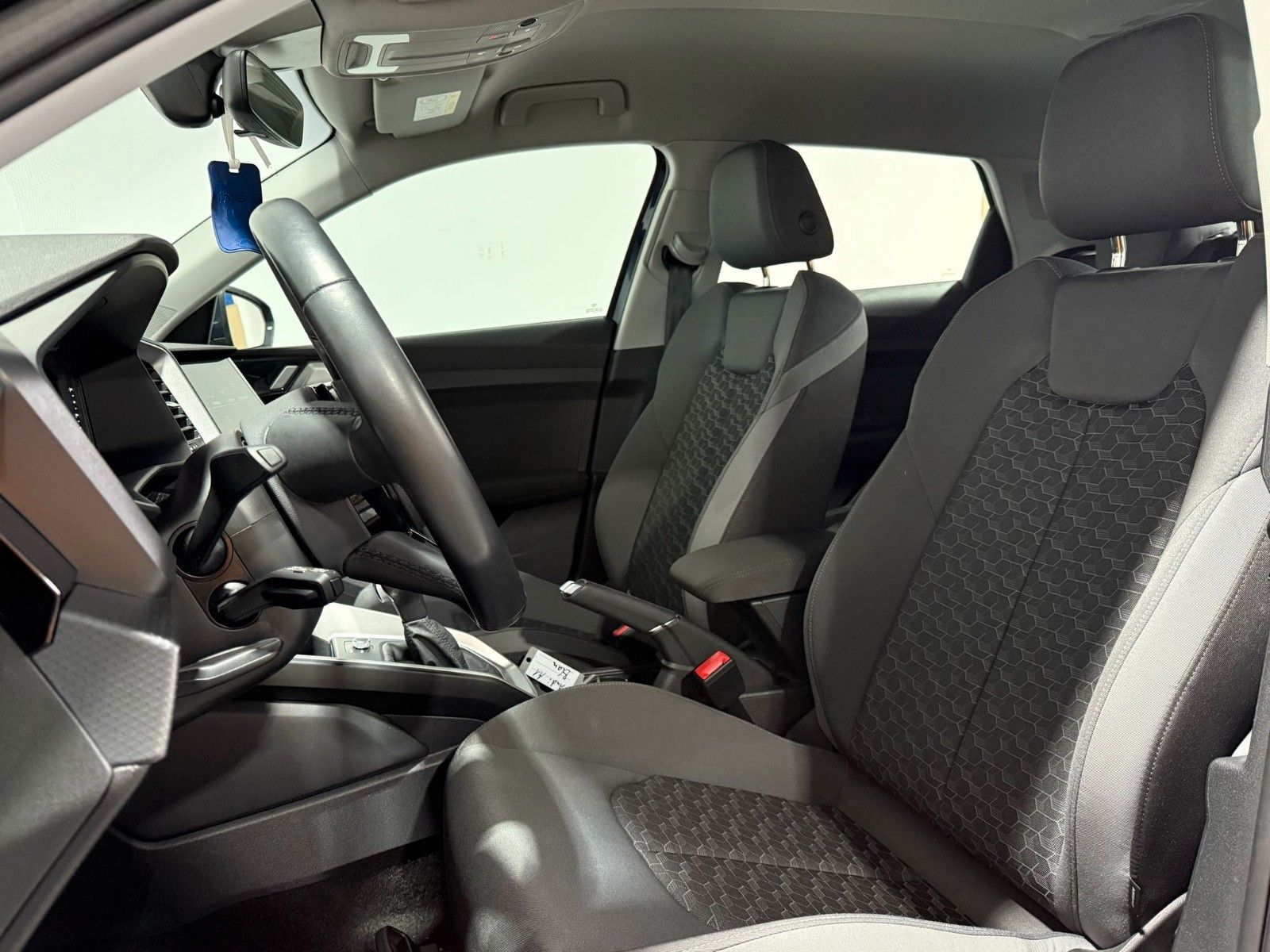 Audi A1 Sportback 30 TFSI advanced - Samsaru's Car Outlet
