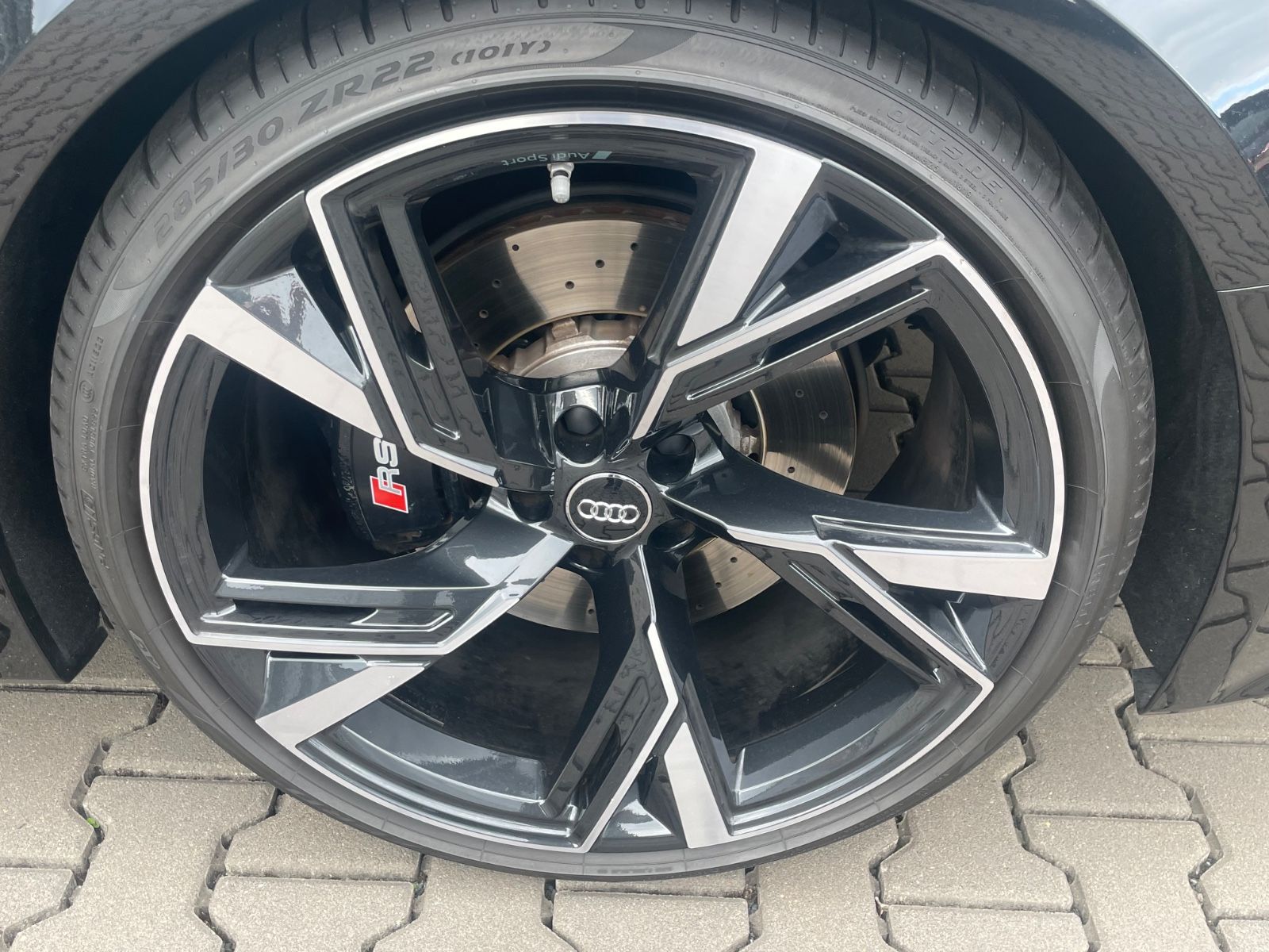 Audi RS6 4.0 TFSI Laser-HUD - ACC - 280 km/h - 22"