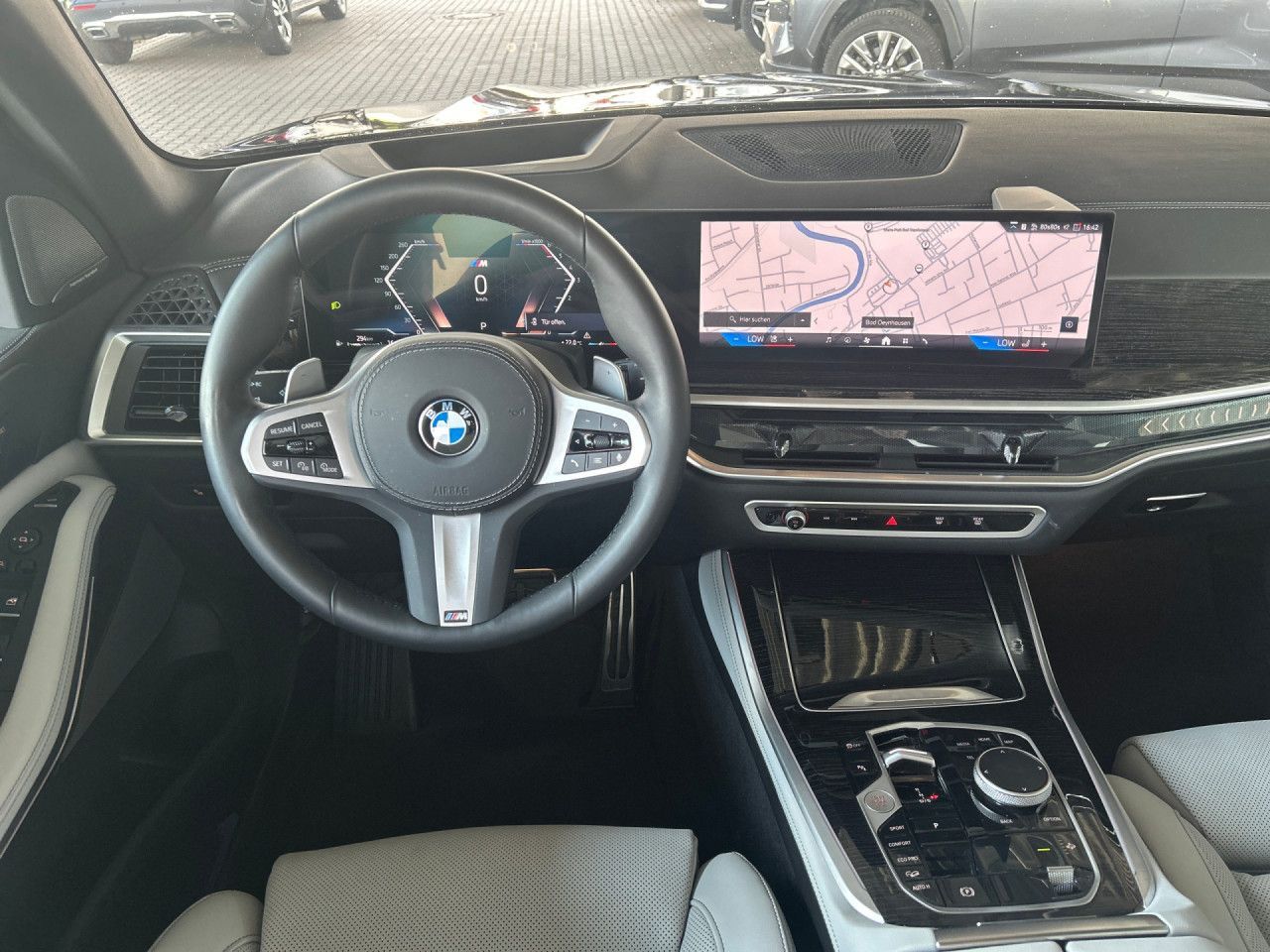 BMW X5 xDr 30d M SPORT 7-Sitz,2Luftf,SoftCl,AHK,Pano