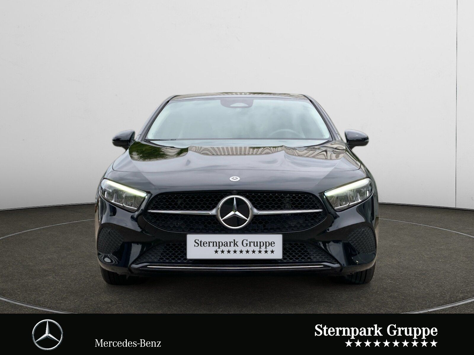Mercedes-Benz A 200 Progressive Advanced - Samsaru's Car Outlet
