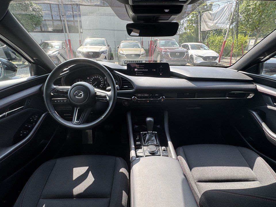 Mazda 3 2.0L e-SKYACTIV G 122ps 6AT FWD Homura