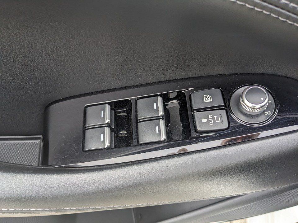 Mazda 6 4-Türer 2.5l Exclusive Bose Matrix-LED 360° Ka