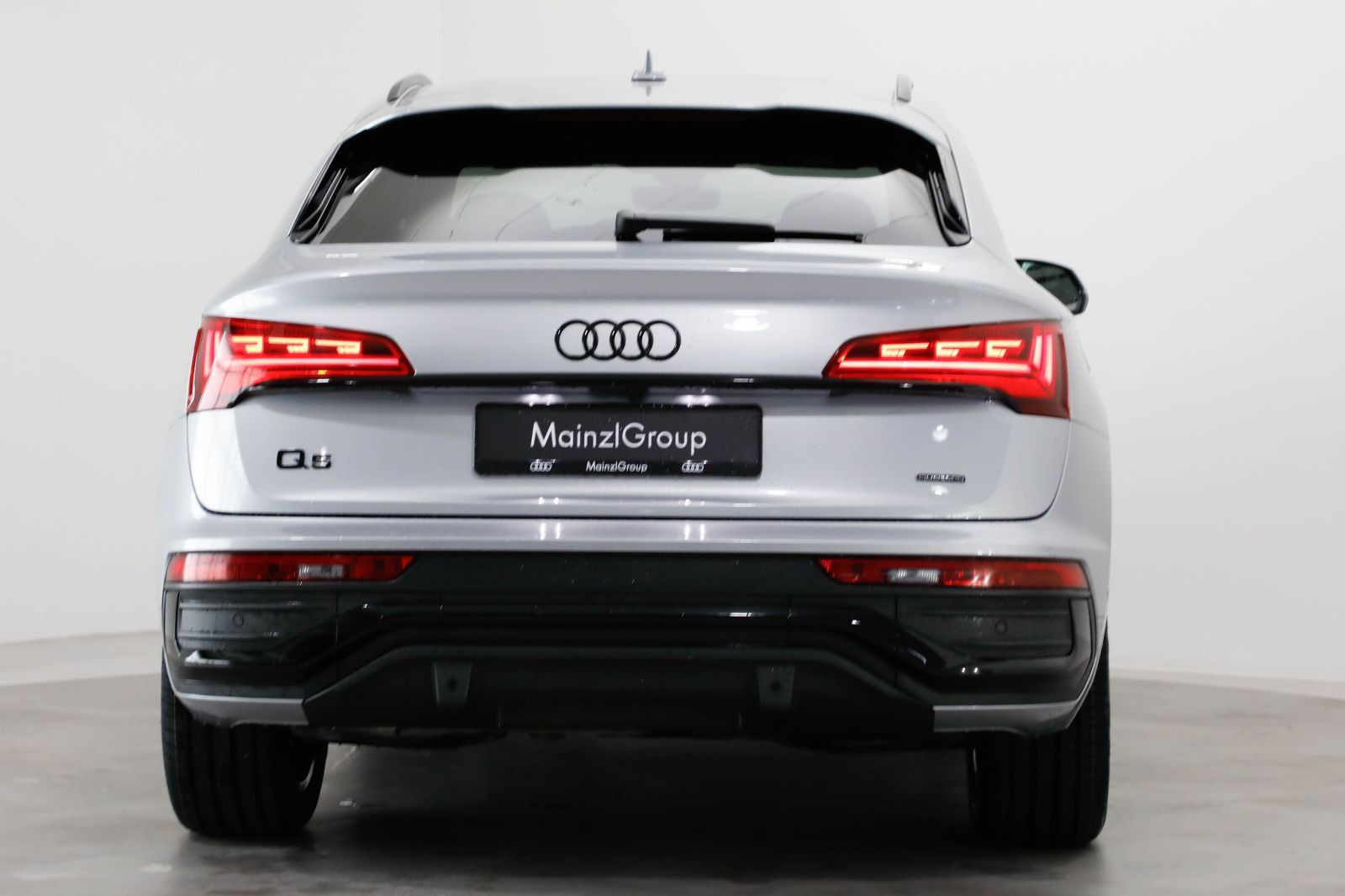 Audi Q5 Sportback 40 TDI quattro S line StdHzg Matrix