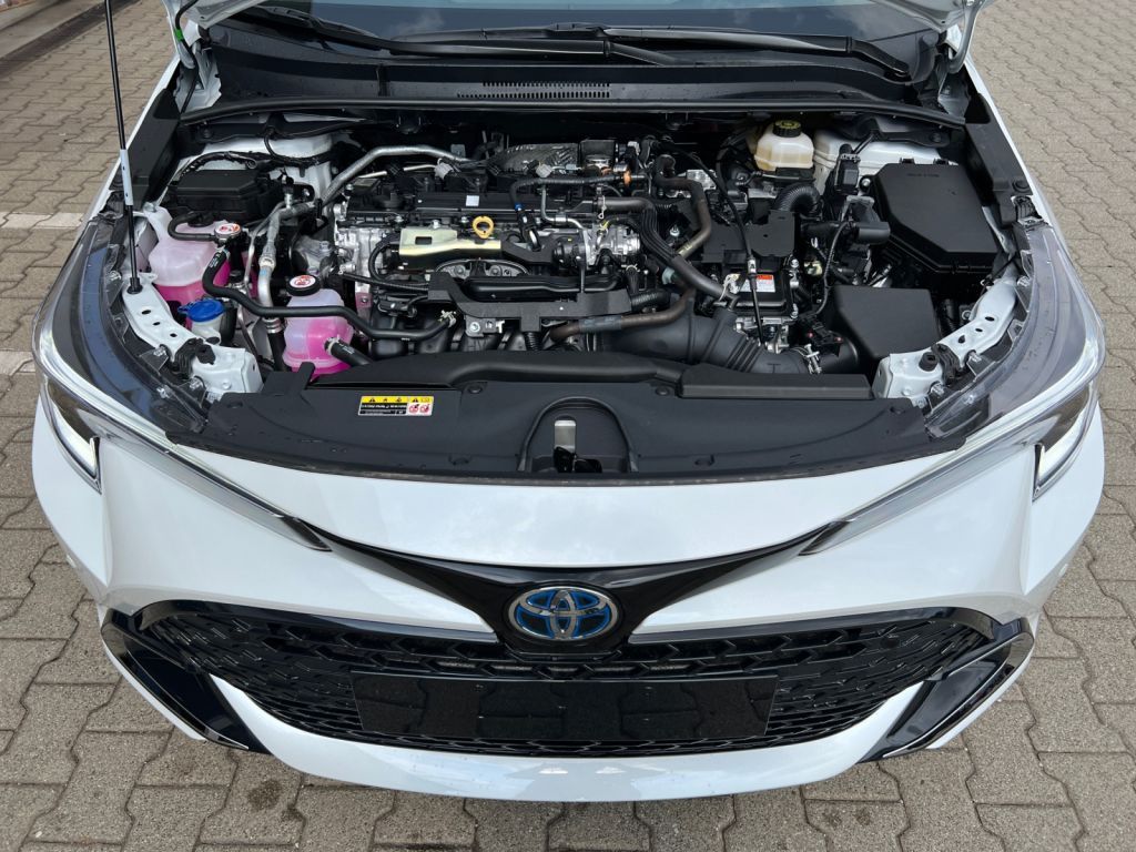 Toyota Corolla 2.0 Hybrid TS Team D