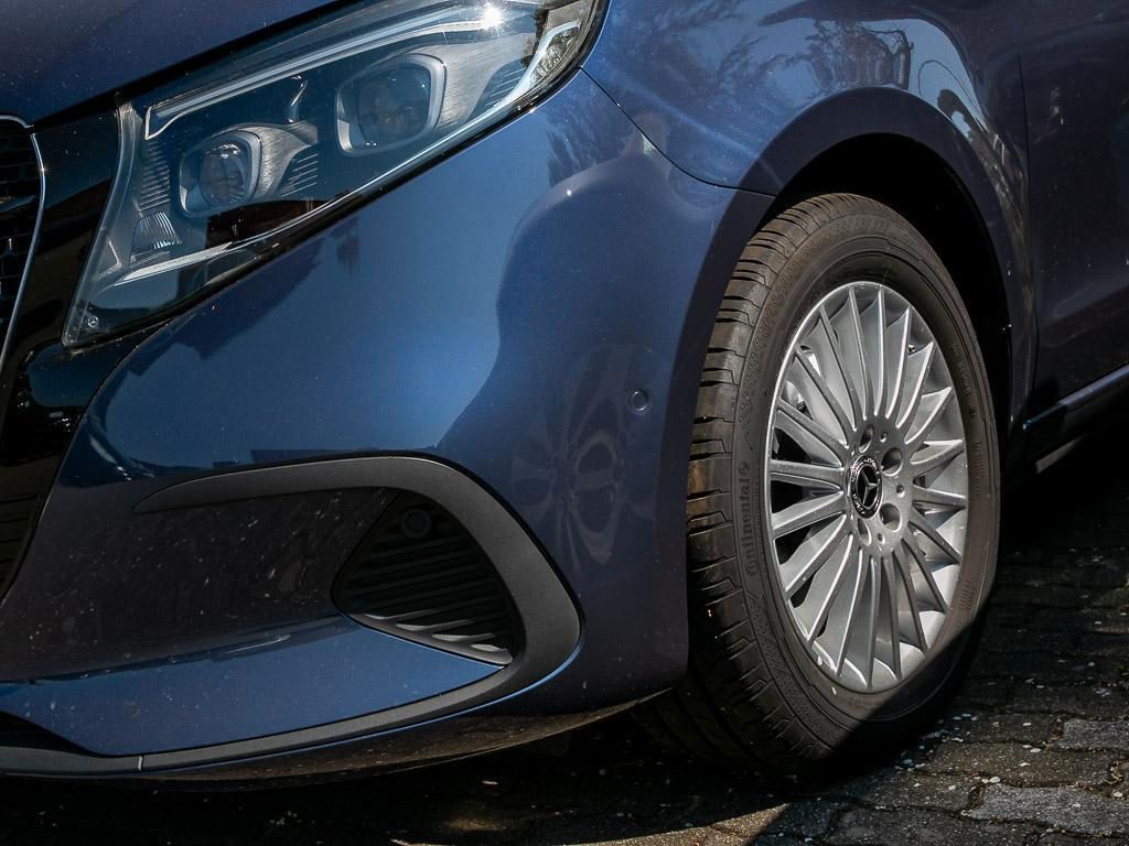 Mercedes-Benz V 220 d STYLE - Samsaru's Car Outlet