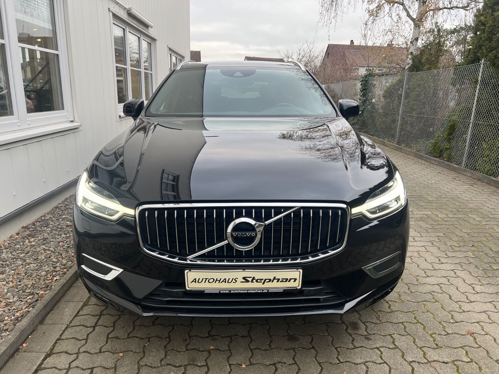 Volvo XC60 B4 Diesel AWD Inscription AHK GARANTIE