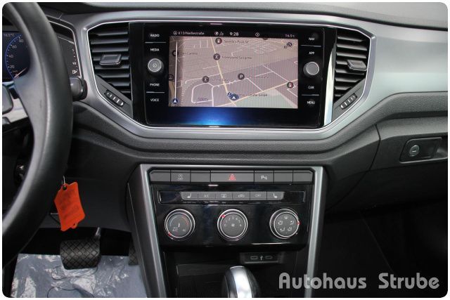 Volkswagen T-Roc Cabriolet Style 1.5 TSI DSG - Samsaru's Car Outlet
