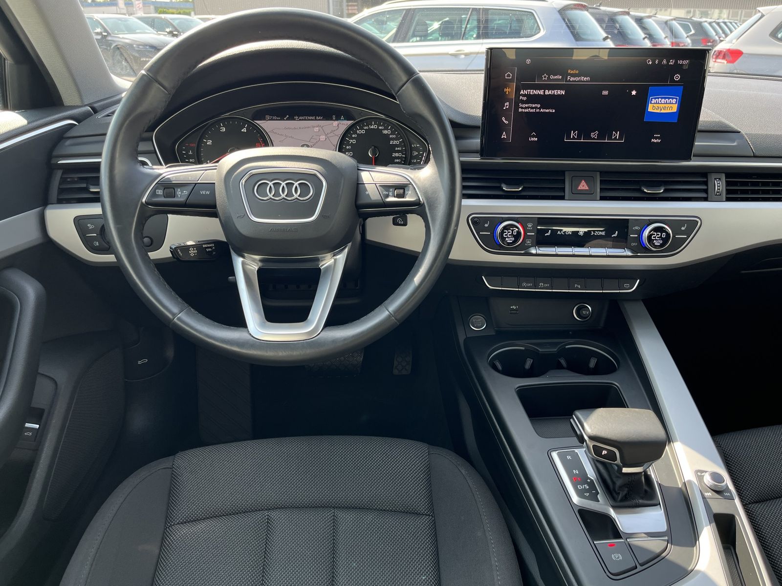 Audi A4 Avant 35 TDI S tronic advanced Blackline - Samsaru's Car Outlet