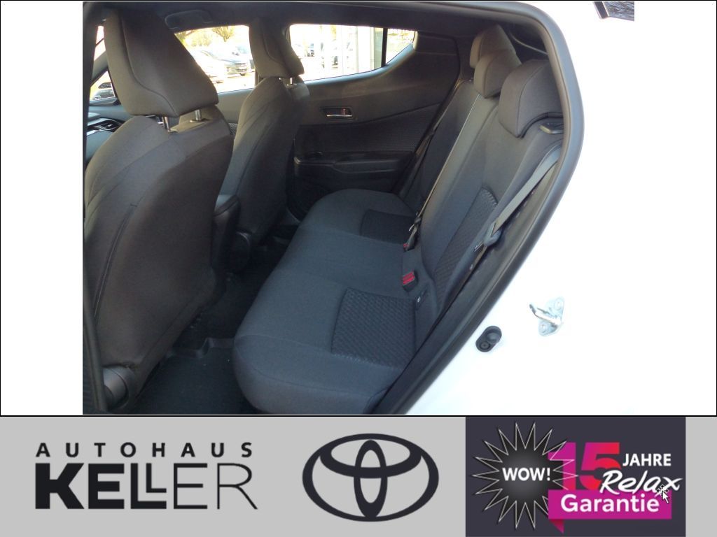 Toyota C-HR Hybrid Flow - Samsaru's Car Outlet