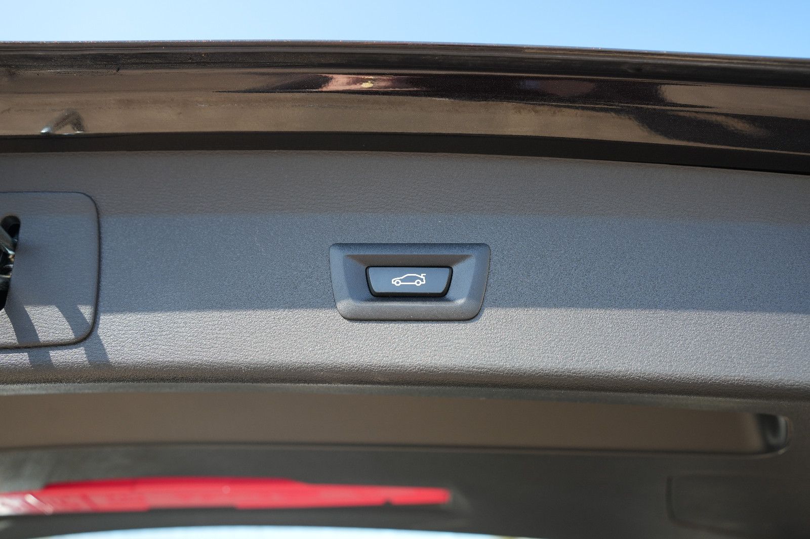 BMW X1 25e xDrive Advantage - Samsaru's Car Outlet