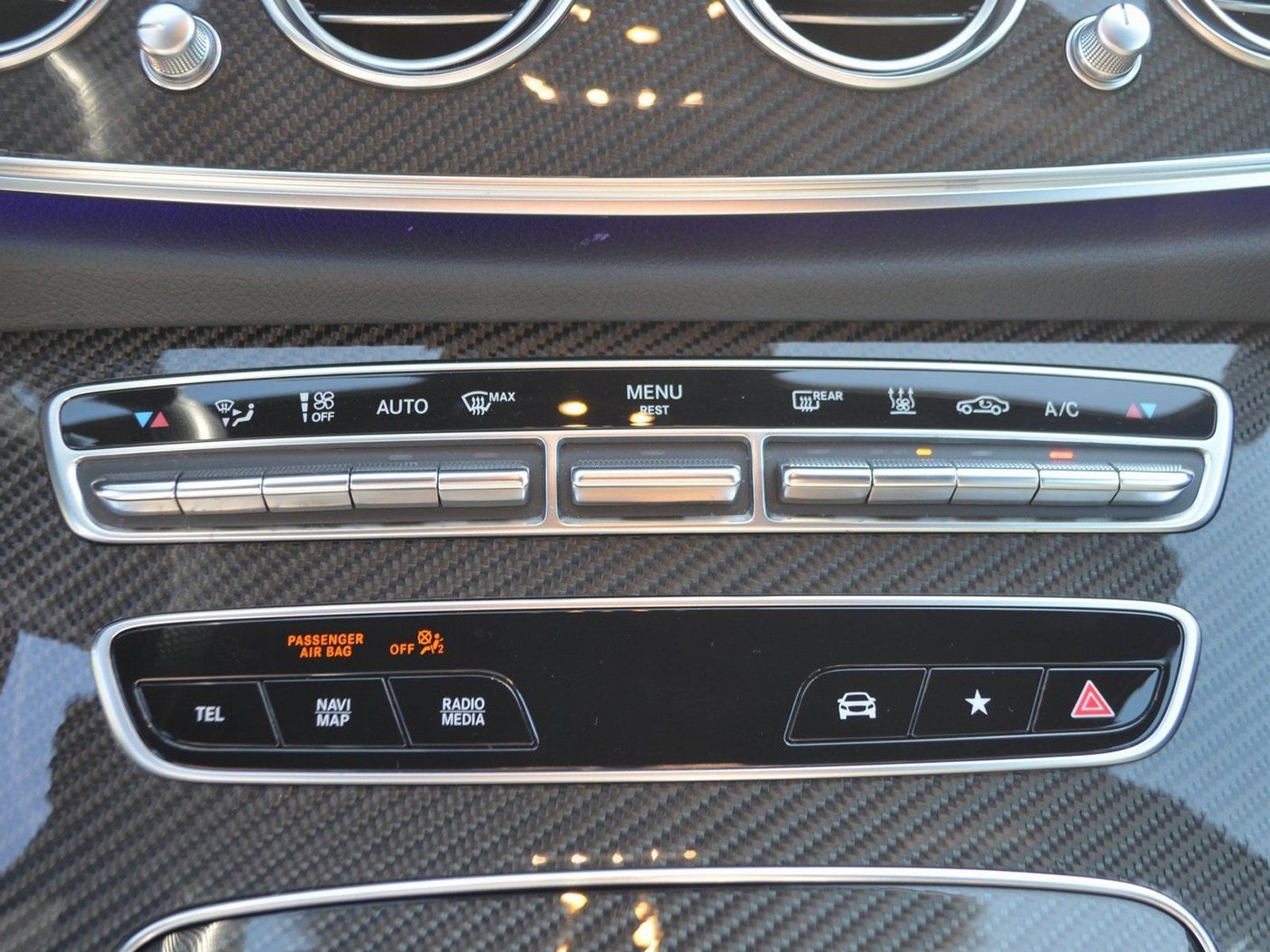 Mercedes-Benz E 300 de Lim AMG - Samsaru's Car Outlet