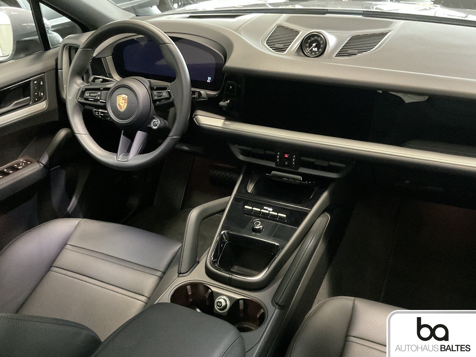 Porsche Cayenne Coupe Luft/Matrix/Inno/2+1/Head-up/Bose/