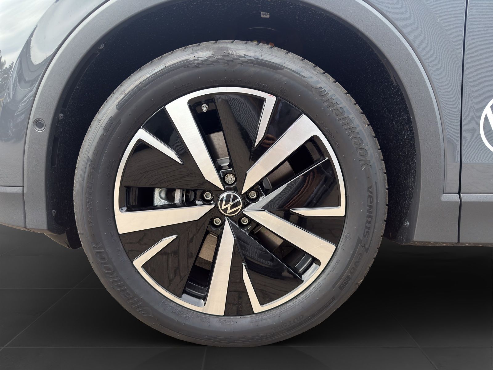 Volkswagen Tiguan 2.0 TDI DSG ELEGANCE 4MOTION AREA VIEW AH
