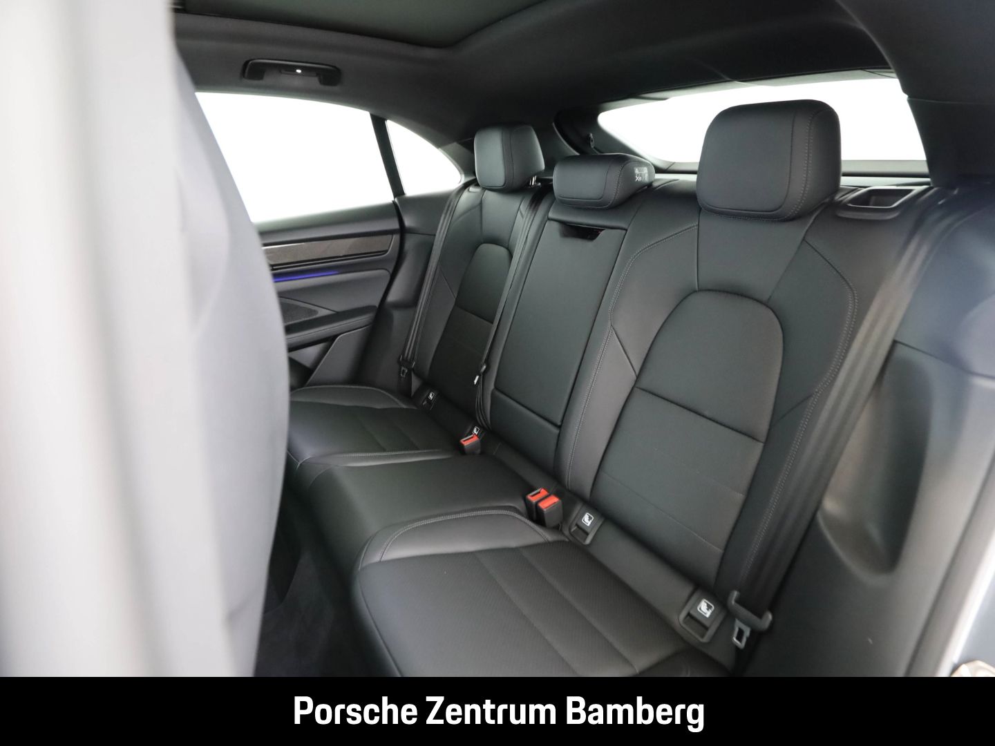 Porsche Macan 4S/ 22 Zoll/ AHK/ BOSE/ Sitzbelüft. uvm.