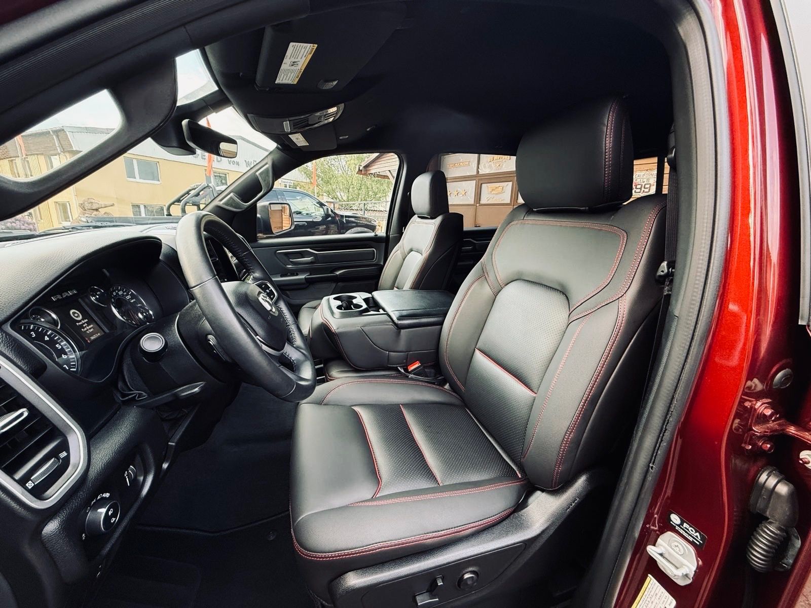 Dodge 5.7*4X4*OFFROAD*LIFT*AHK*NAVI*GARANTIE*ABDECKUNG