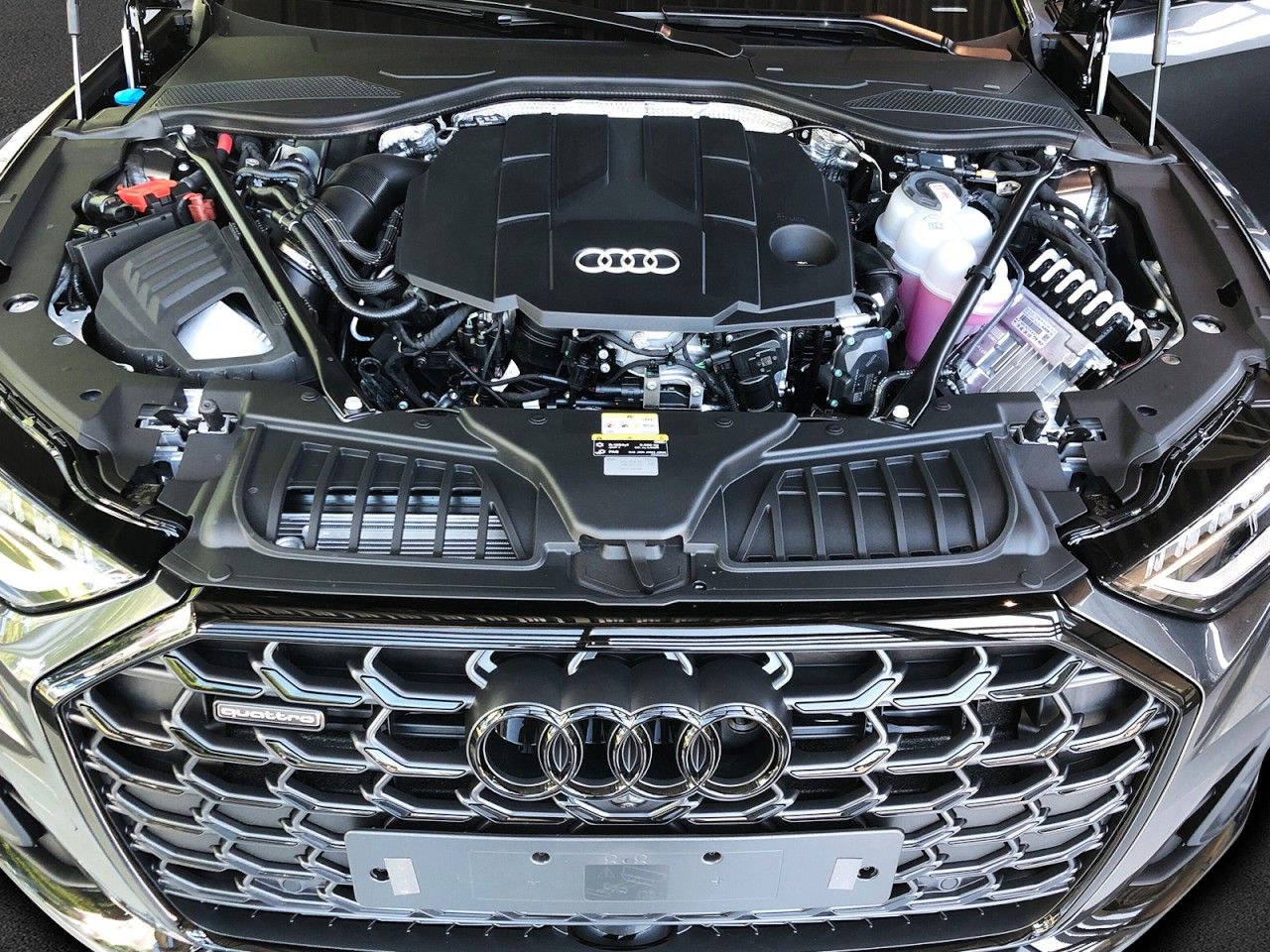 Audi A8 50 TDI quattro - Samsaru's Car Outlet
