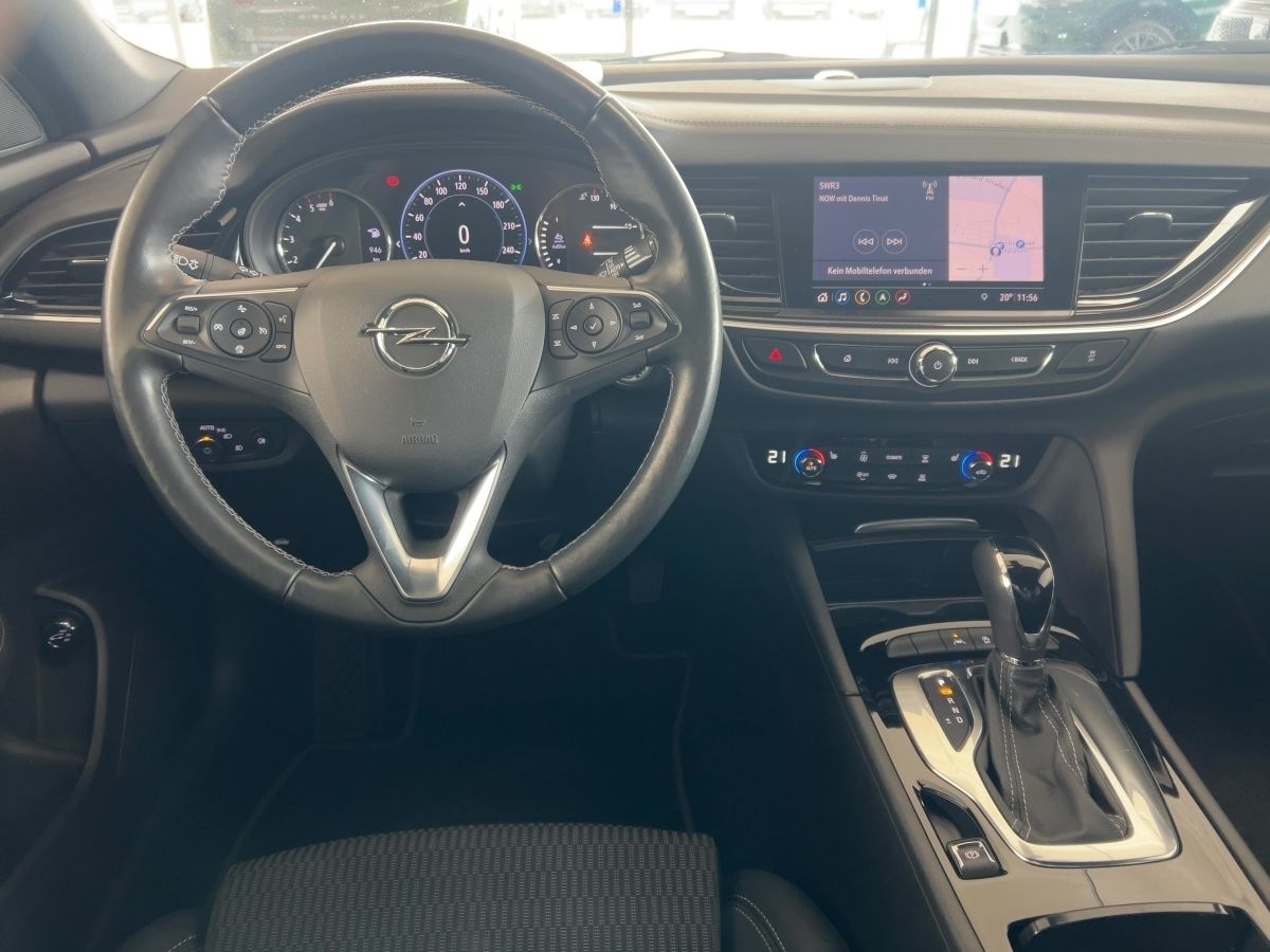 Opel Insignia 2.0 CDTI Elegance - Samsaru's Car Outlet